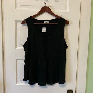 NWT Maurice’s black lace up tank